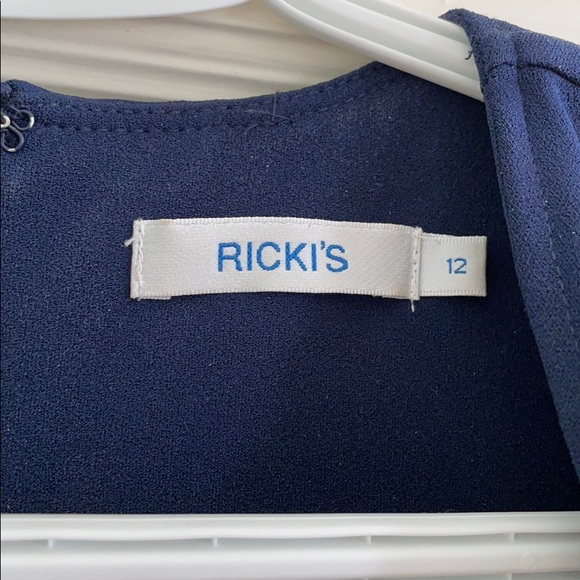 Jumpsuit - Picture 5 of 6